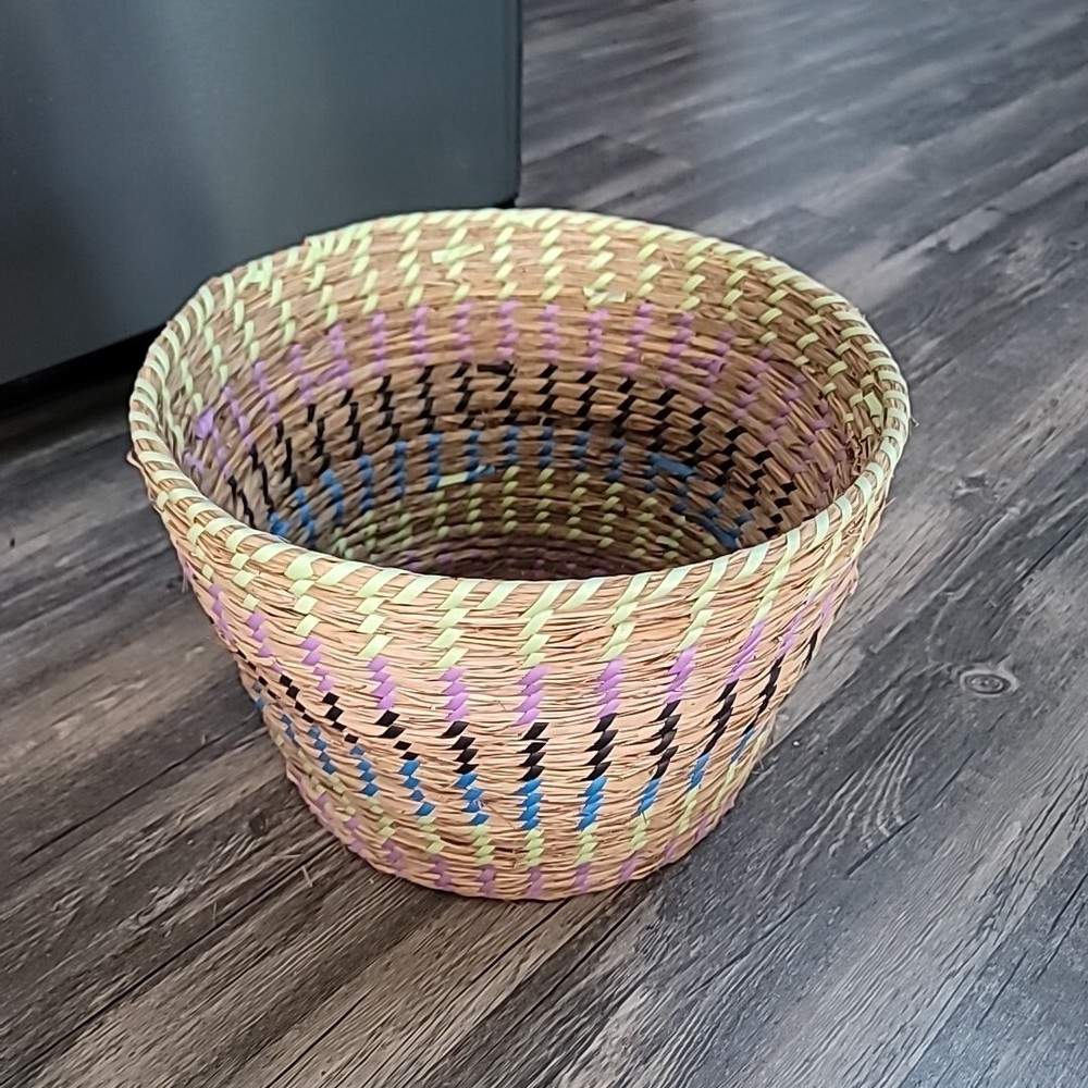 Colorful Straw Nesting Baskets (3)