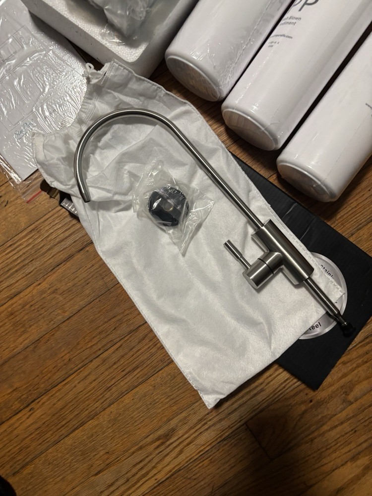 SimPure T1-400UV Tankless Reverse Osmosis System with UV, NSF/ANSI 8 Stages