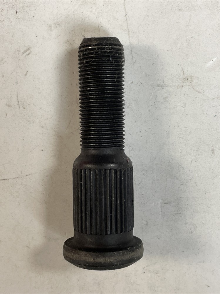 TDA R005910R MERITOR STUD - RIGHT HAND