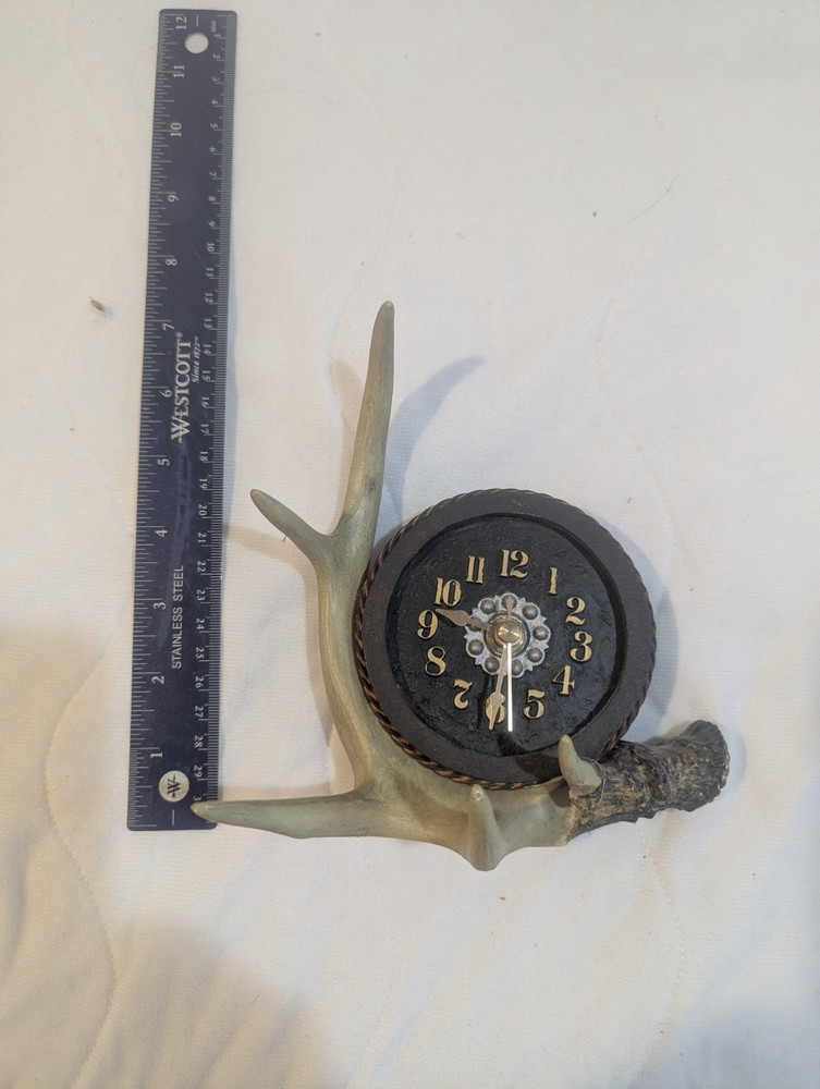 Figi Round Ranch Clock Faux Antler
