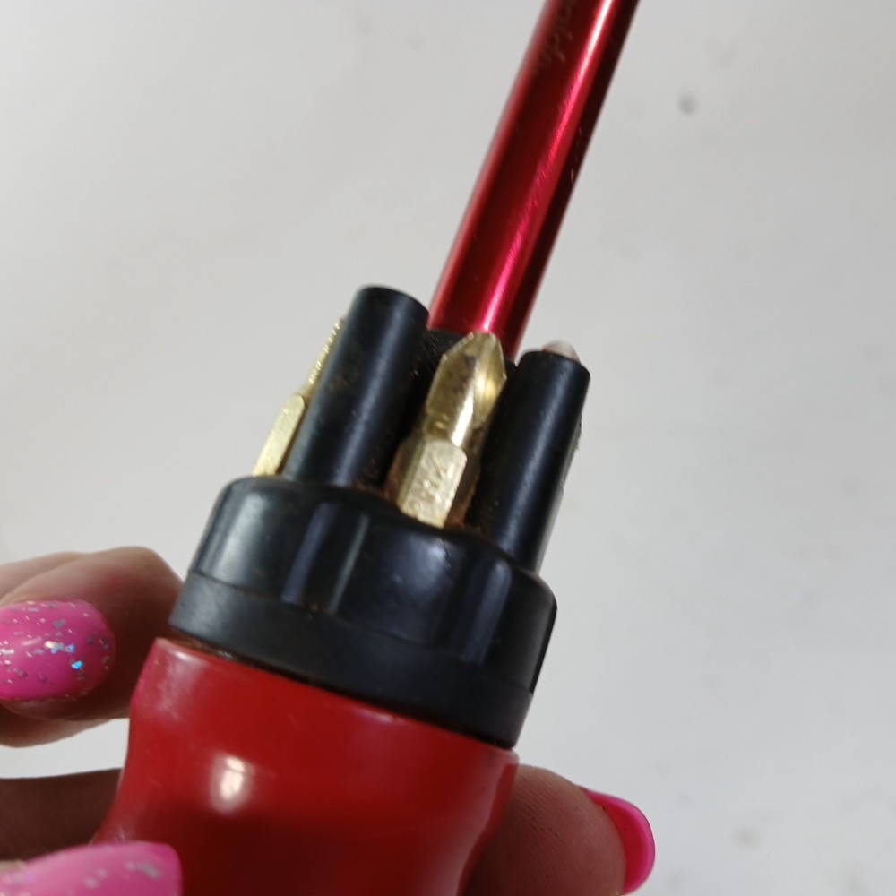 Fitzgeralds Casino Magnetic Multi-Bit Screwdriver