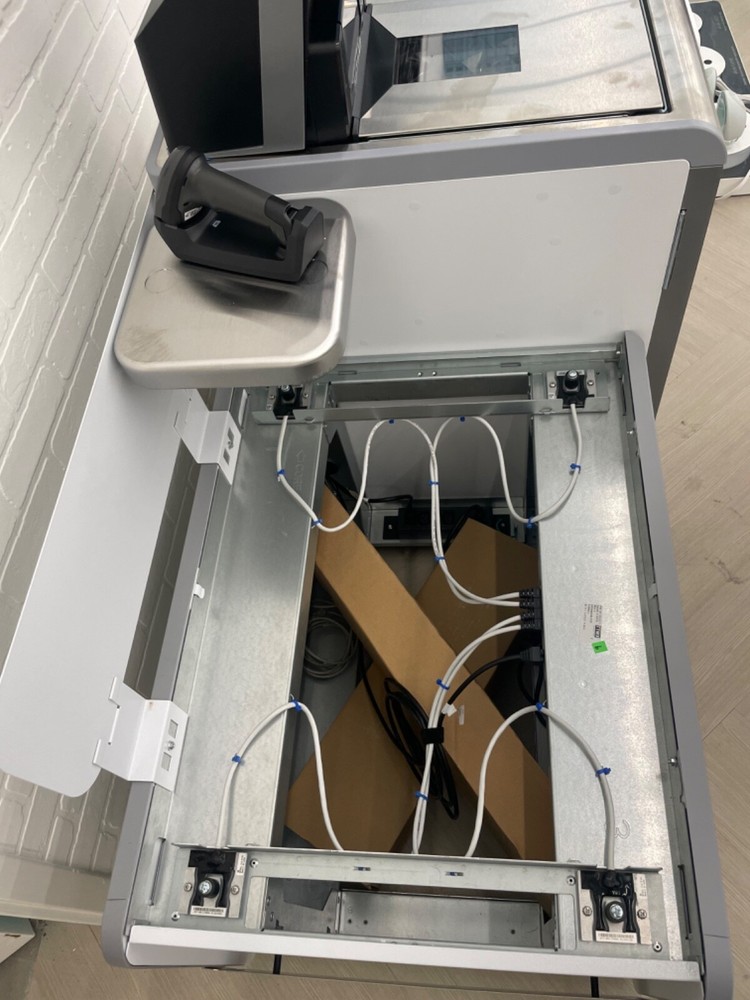 2 NCR 7360 R6C Self Check Outs