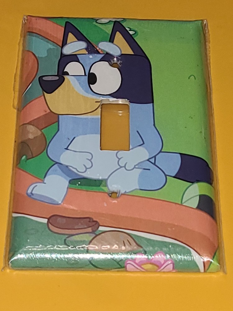 BLUEY LIGHT SWITCH PLATE