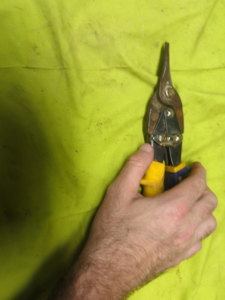 Irwin Straight Tin Snips CrM Needs A Good Cleaning !