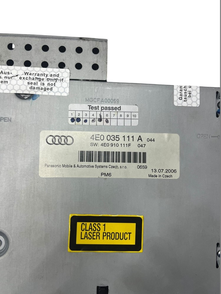 Audi A6 C6 CD Changer 4E0035111A 4E0910111F