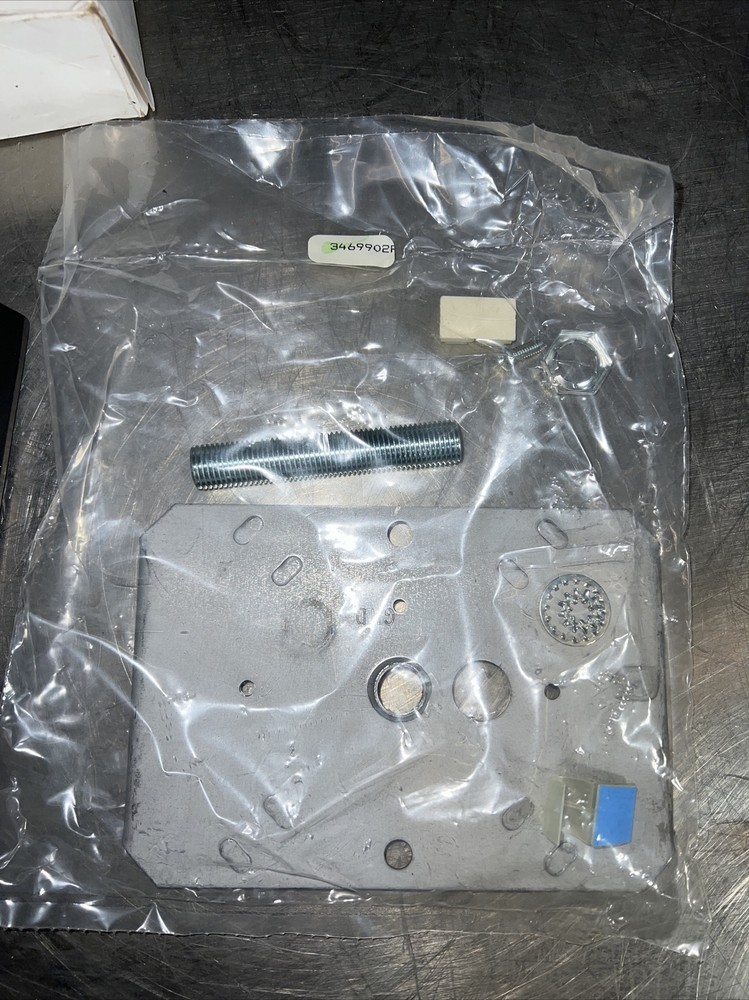 Nos Surplus Emergency Sign Mounting Plate