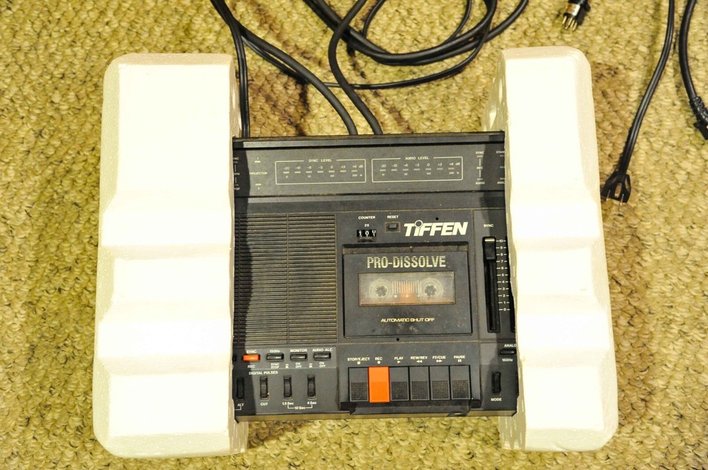 Tiffen PRO-DISSOLVE Digital Effects Cassette Recorder