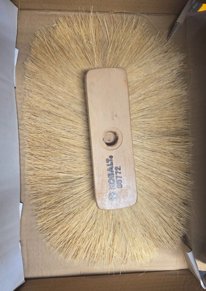 kobalt single crows foot brush