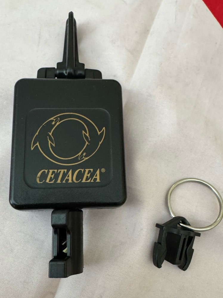 SCUBA REGULATOR CONSOLE CLIP BY CETACEA NICE!