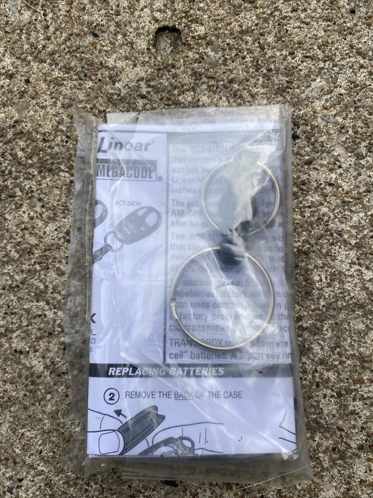 ACP00957 Linear MegaCode Block Coded Key Ring Transmitter &Weigand Tag ACT-31DH