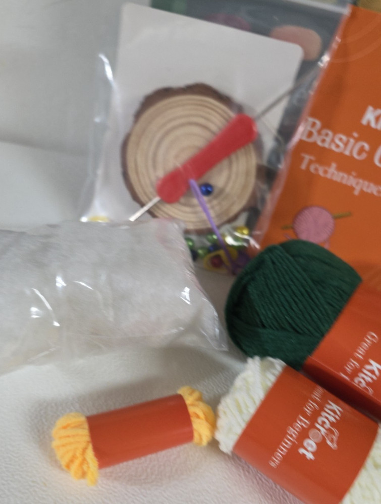 Kitcroet Easy to Learn To Crochet Kit Christmas Tree Craft Video Tutorial Code