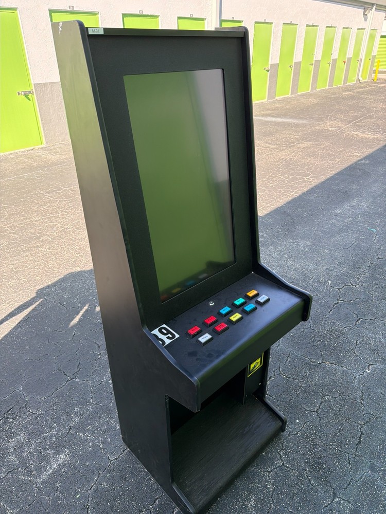 Slot Machine Lot 11 total READ