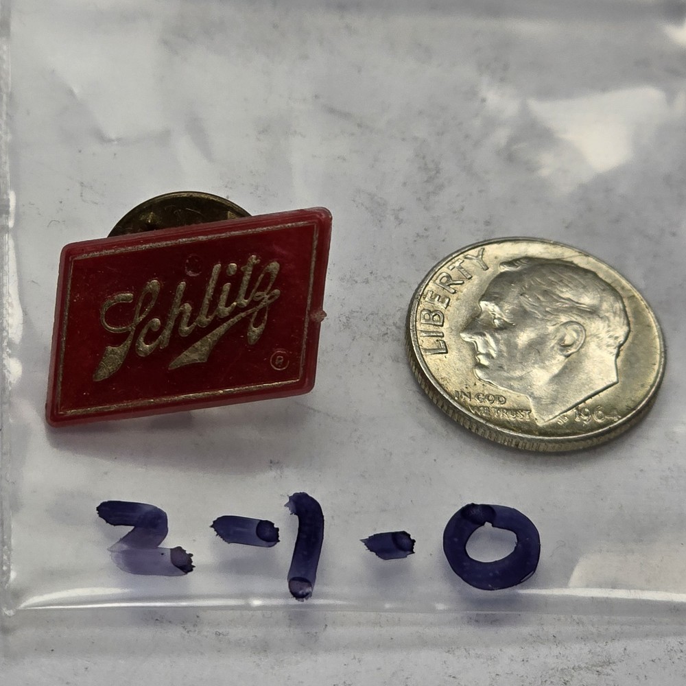 Schlitz Brewery Beer Hat Pin 2-1-0