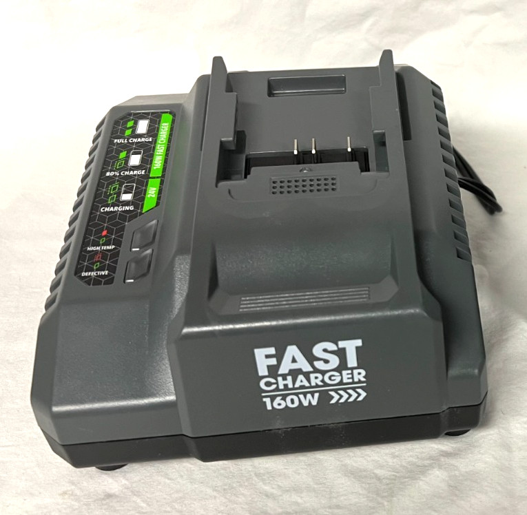 FLEX Fast Charger FX0411 (New From Larger Kit)