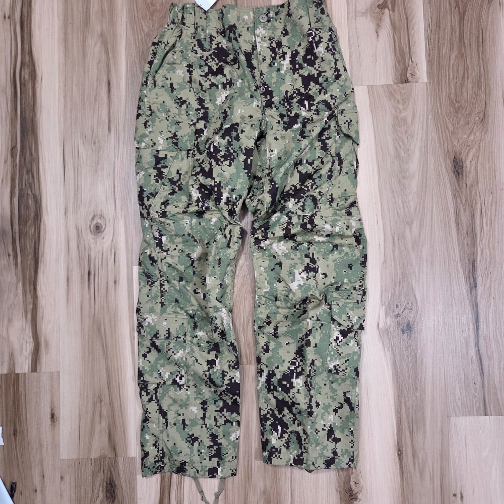 US Navy Nwu Type III Green Digital Trousers Size Medium Regular