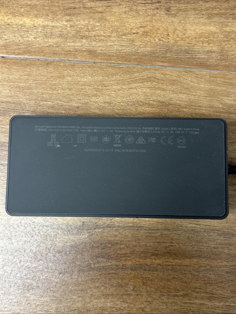 Microsoft Surface Model 1661 Docking Station￼