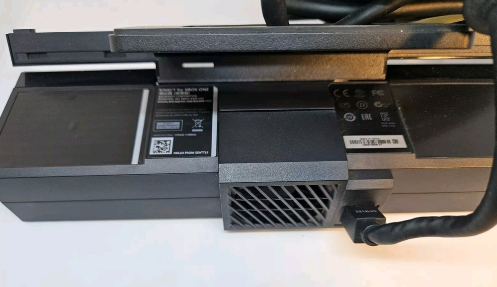 Microsoft Xbox One Kinect Sensor 1520 In very Good condition