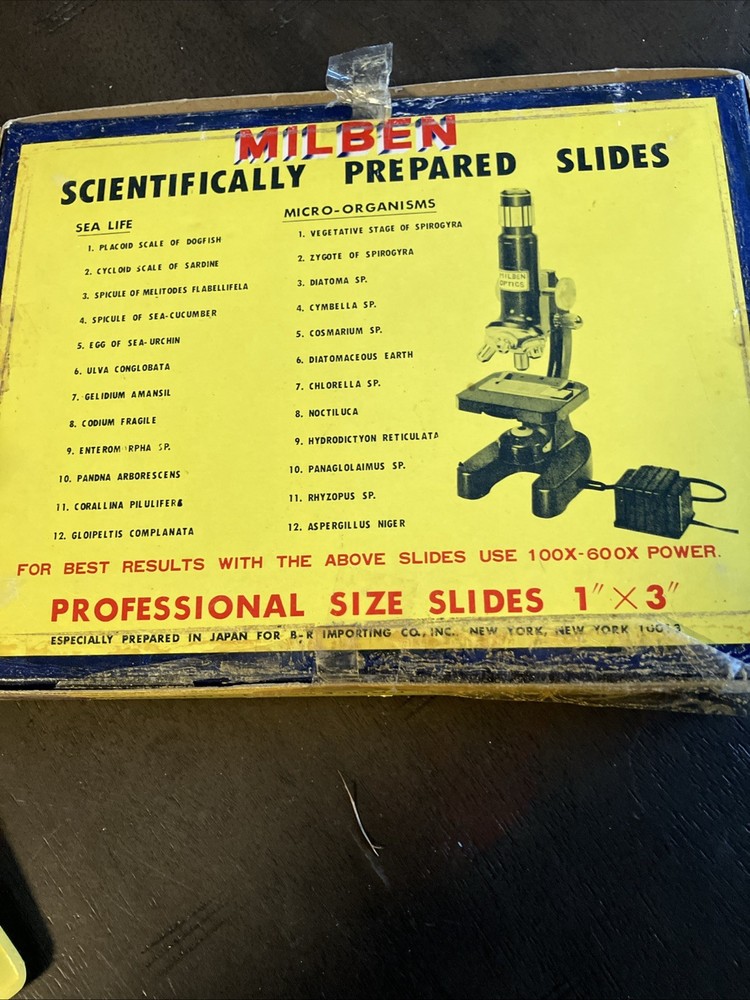 Gilbert Microcraft Microscope With Storage Box. With 24 Scientific Slides