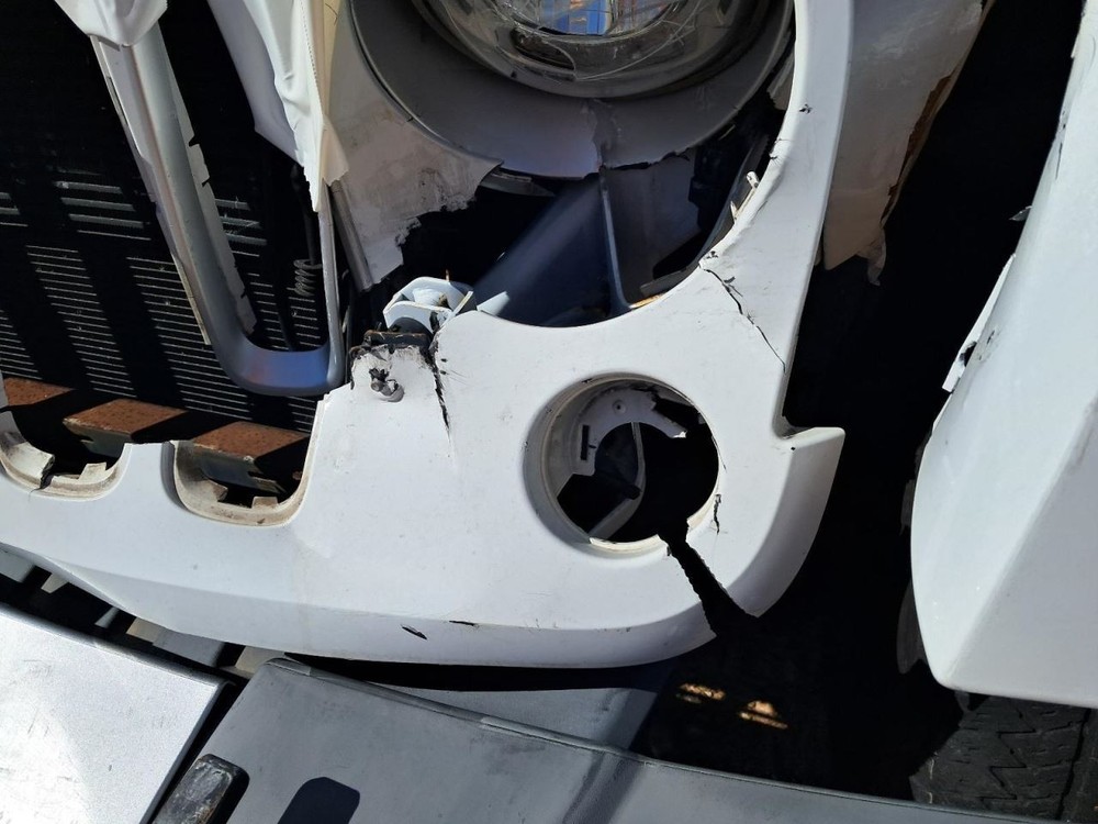 TJ 2017 Glove Box 4810545
