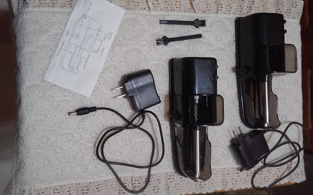 2 Electric Cigarette Machine used each