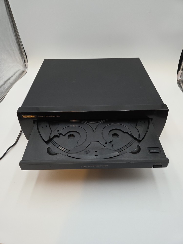 Techwood Compact Disc Changer CD Changer CDC85 - NO REMOTE Not Fully Tested