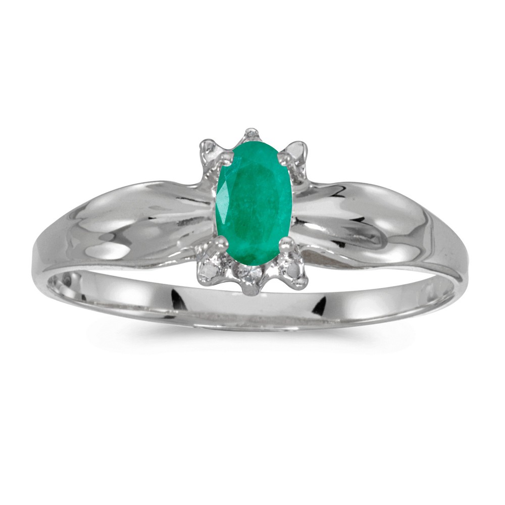 14k White Gold Oval Emerald And Diamond Ring