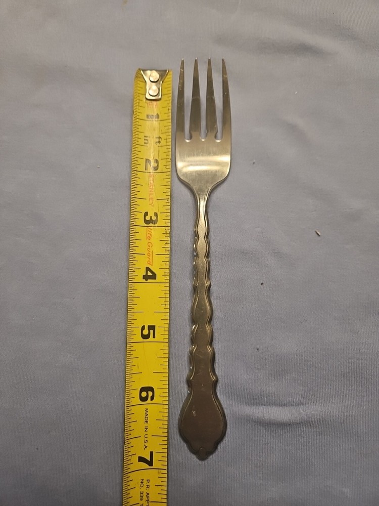 CELLO by Oneida Community Stainless Flatware Smart Choice Knife Forks Spoons