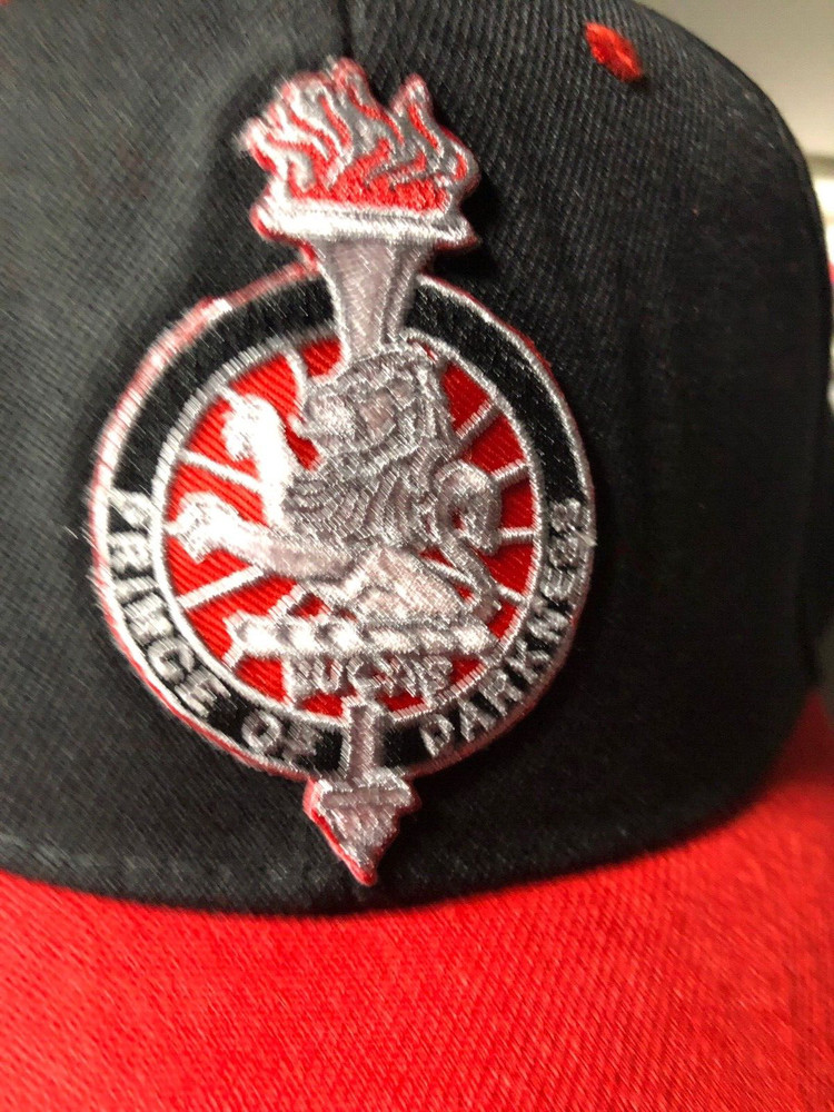 LUCAS BRITISH CAR BASEBALL CAP BLACK /RED QUALITY HAT RED PATCH SUPER LIGHT