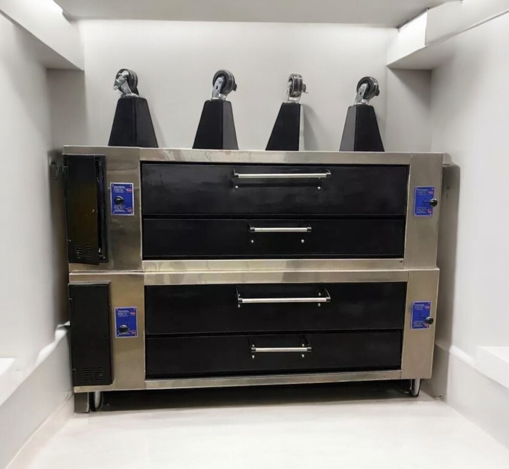 bakers Pride DSP Double Deck oven gas Refurbished