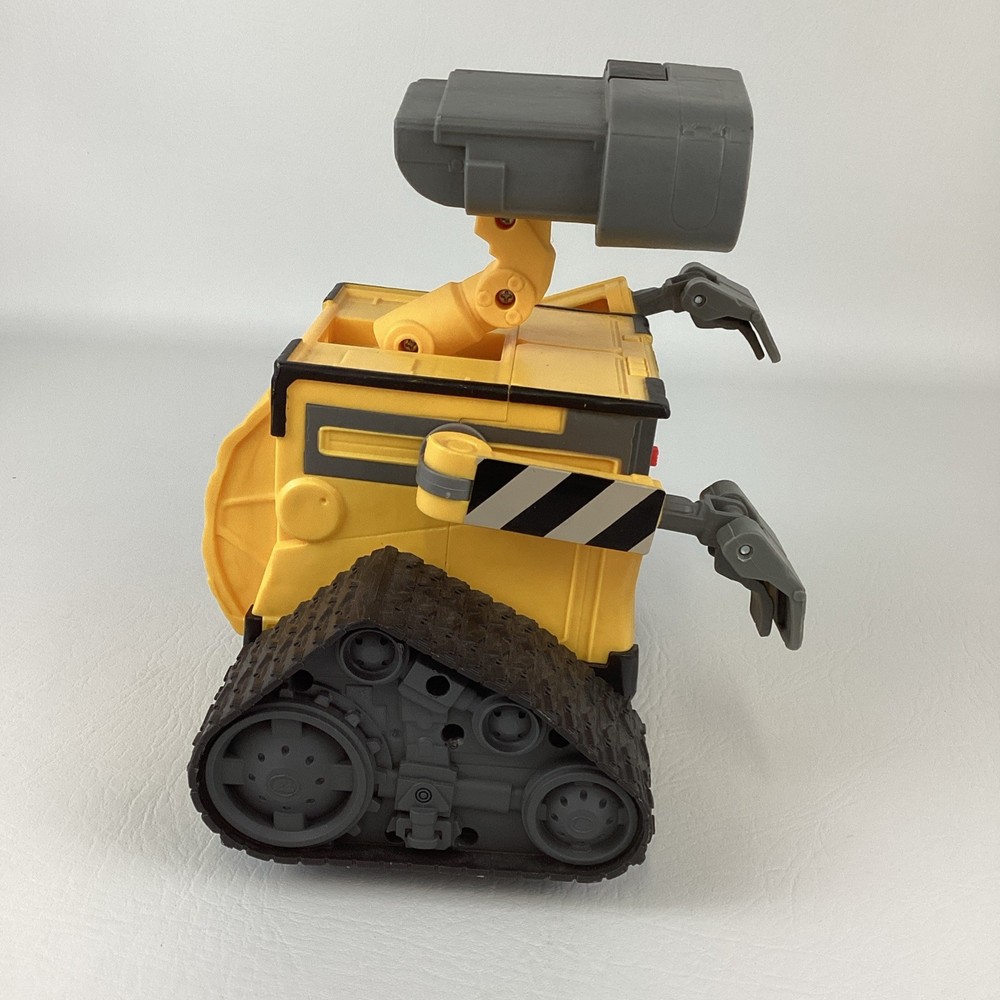 Disney Pixar Wall-E RC Figure Remote Control Robot Talking Moves 2020 Mattel Toy