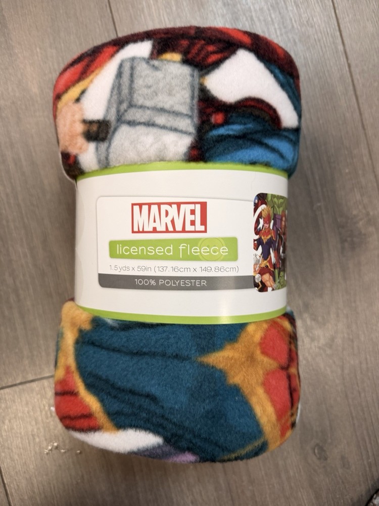 Marvel | Avengers | Multicolor | Licensed Fleece Throw Blanket NEW