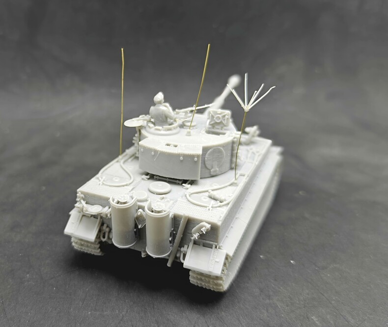 3D Printing 1/72 Panzerkampfwagen VI Ausf.E (Tiger I) Command Version with kit