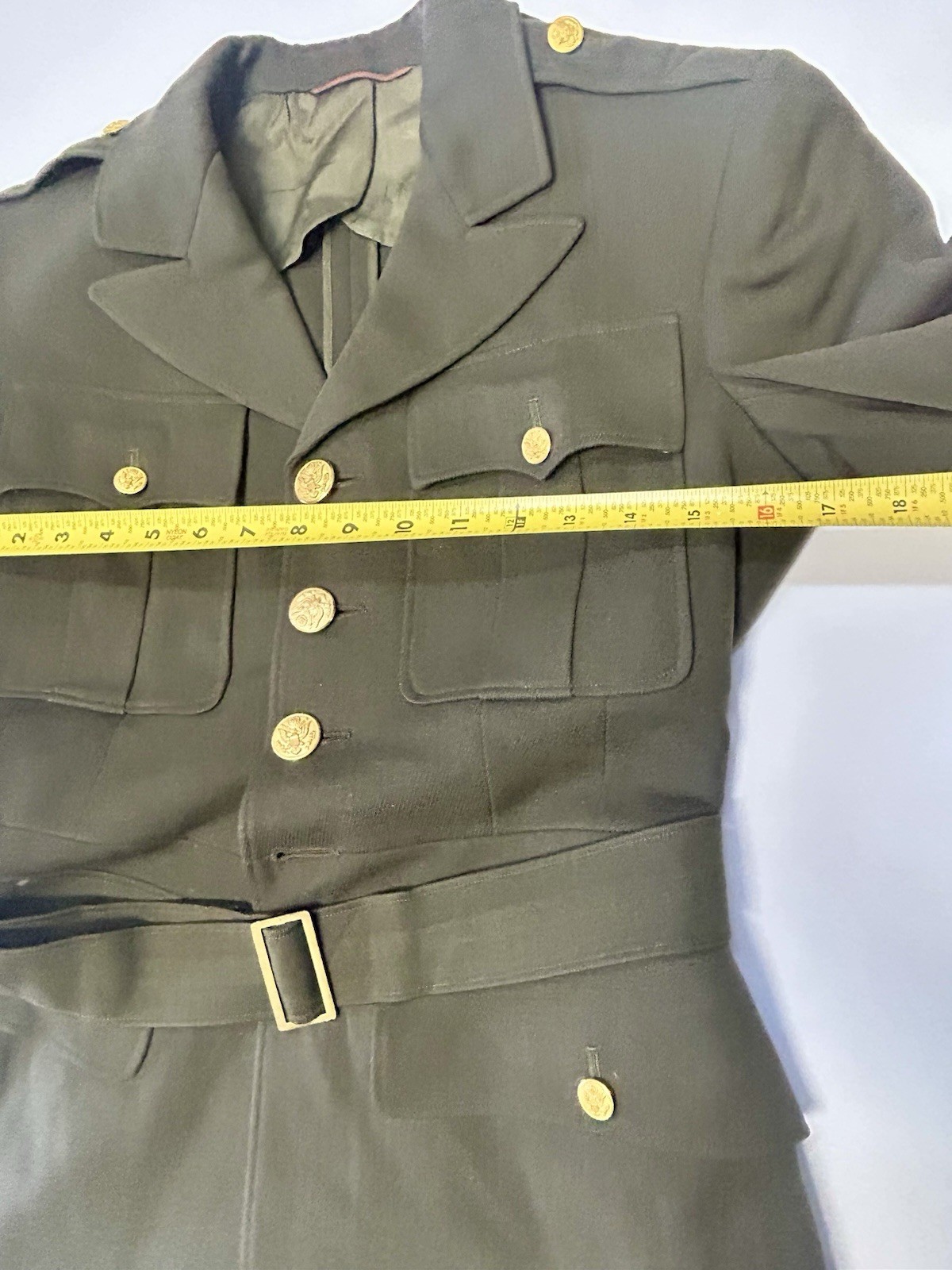 ORIGINAL WWII US ARMY OFFICER CLASS A DRESS JACKET 33 S
