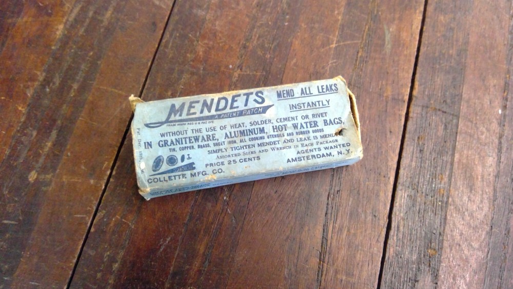 Mendets Graniteware Mending Lot, Original Box