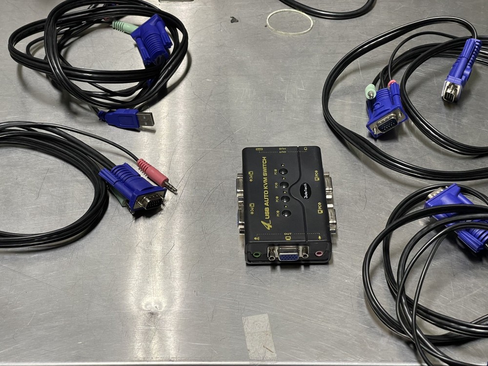 Jide Tech 4-Port USB VGA KVM Switch Box Auto Switch LED Display w/ Cables