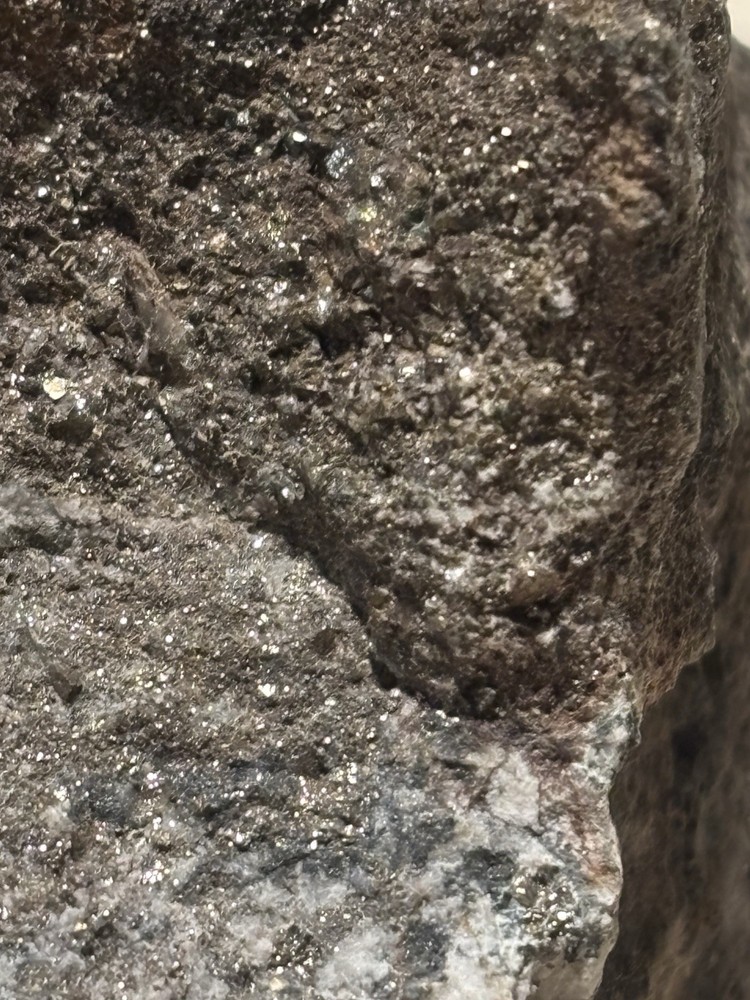 very rich ore 374g