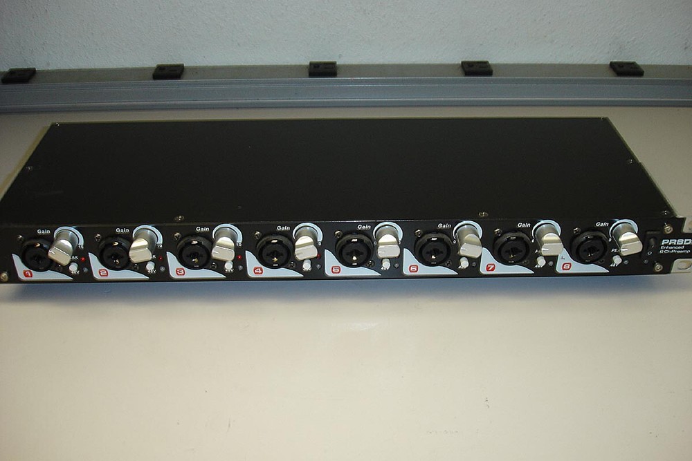 Pro Audio PR8DS Enhanced 8-Channel Pre-Amp w Power Supply and Cables