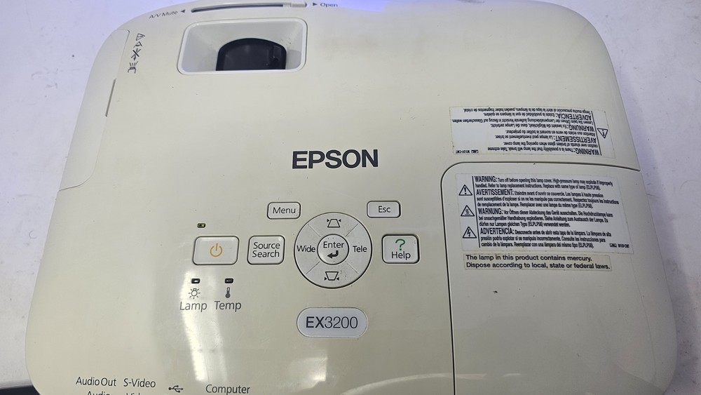 Epson EX3200 LCD Projector