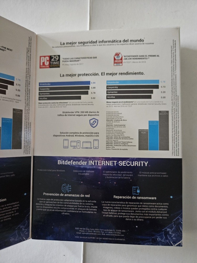 Bitdefender Internet Security (2017) Brand New (Sealed) Protects 3 Devices