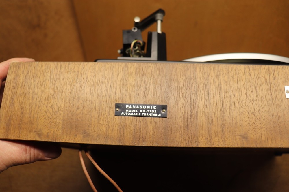 Vintage 1970s Panasonic Automatic Turntable Model RD-7703