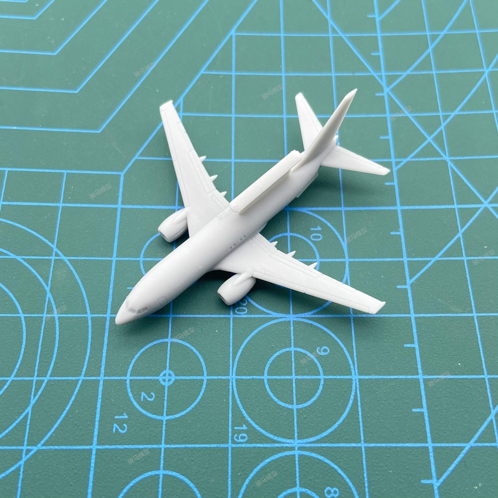 1/2000/700/400/350 US E-7 Wedge Tail Warning Aircraft