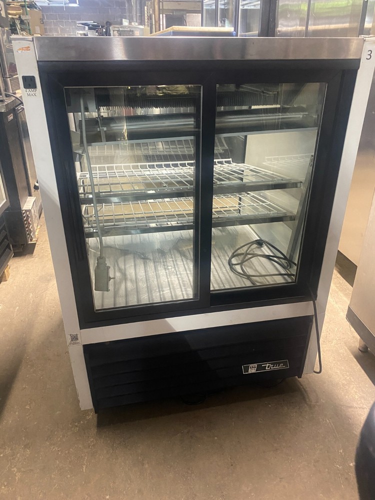 True curved glass display case TCGG-36-LD