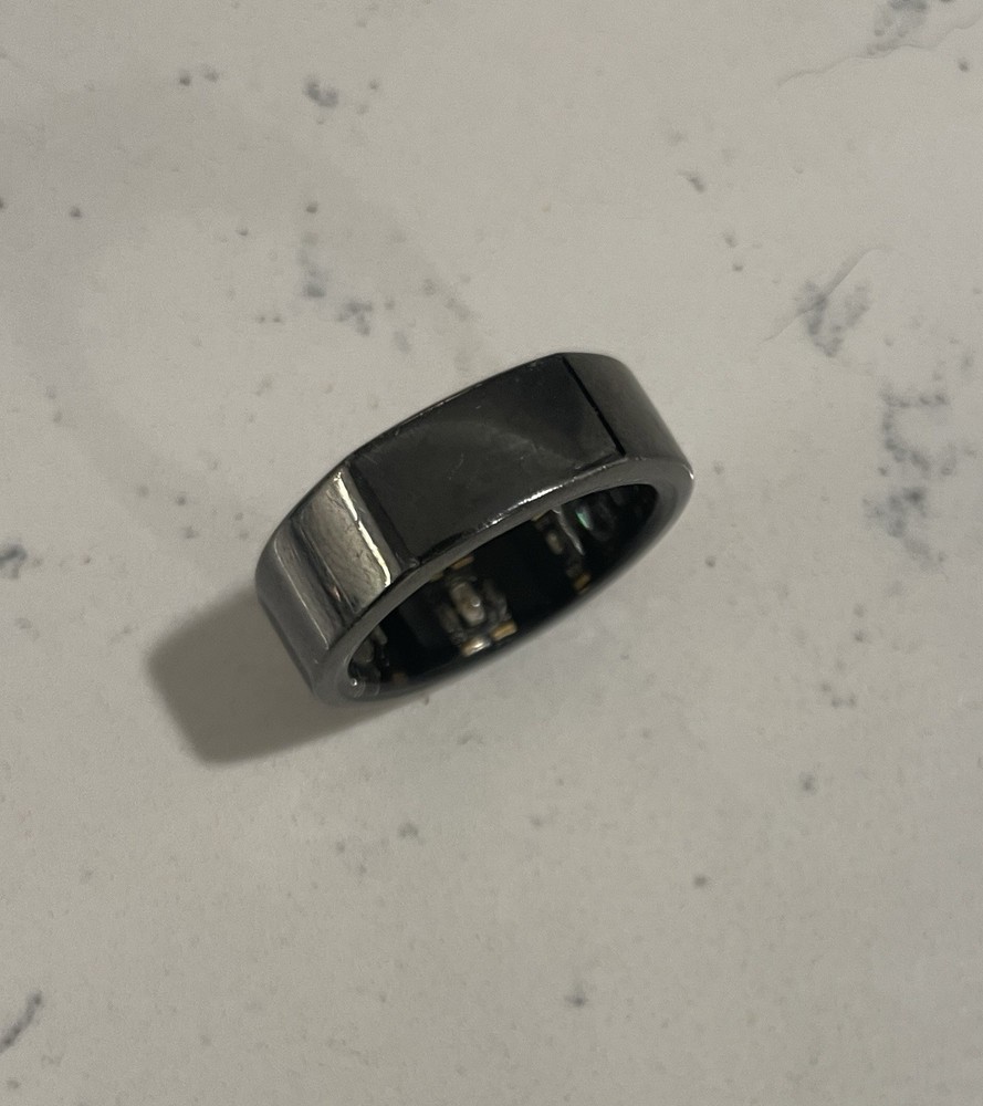 Oura Gen3 Heritage Black US12 Activity Tracker Ring With Charger