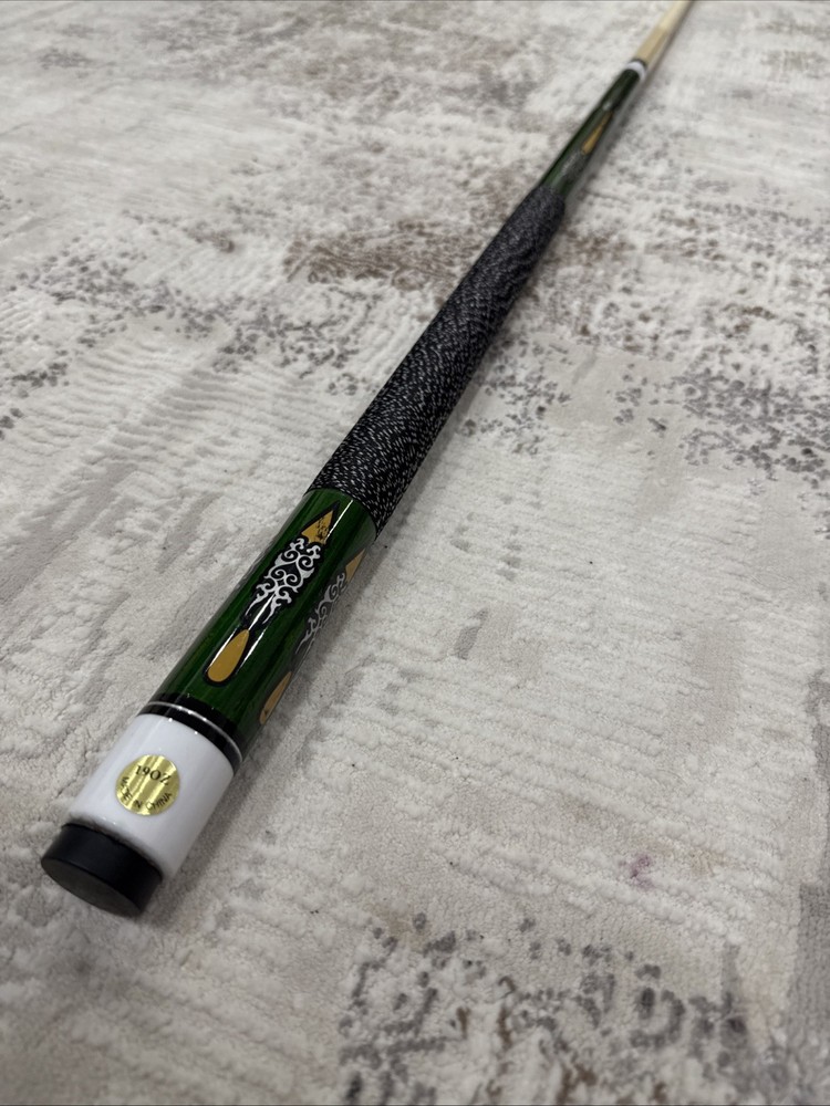 Hans Delta Cue Stick 19oz Green