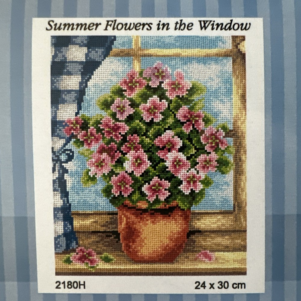 Orchidea Printed Needlepoint canvas for halfstitch without Floss 24x30 Cm