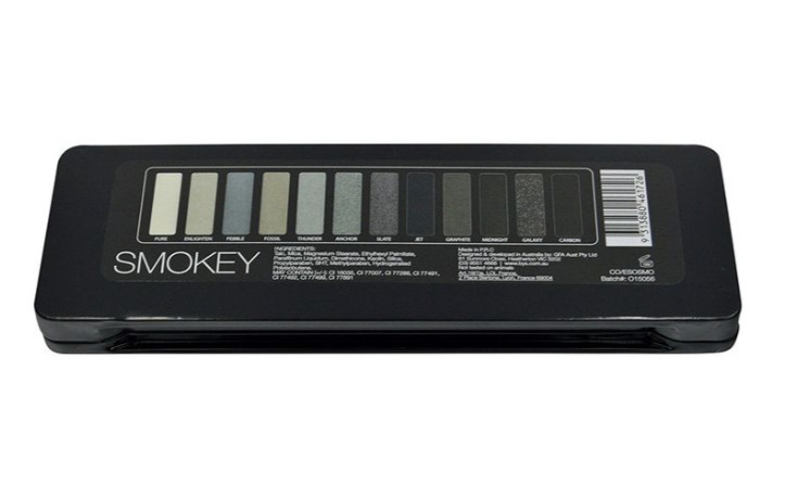 BYS EYESHADOW PALETTE SMOKEY, WITH MIRROR