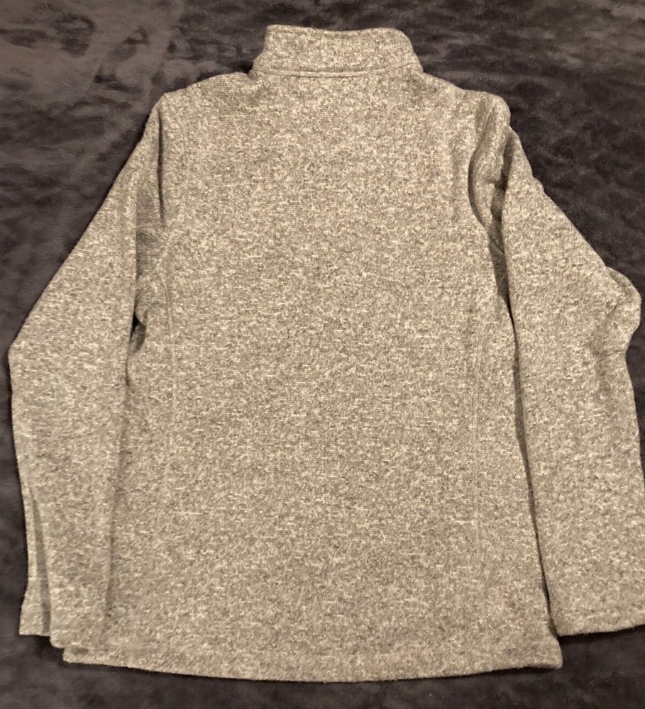 men's medium Woolrich 1/4 zip heathered polyester sweater - NICE