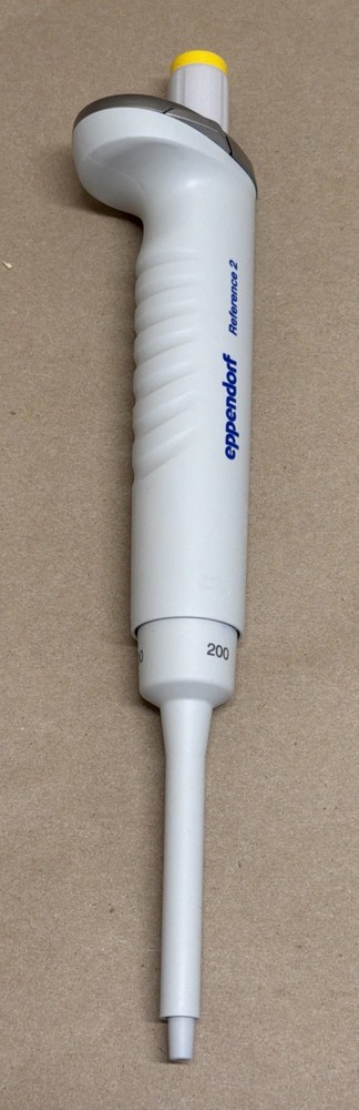 Eppendorf Reference 2 Manual Pipette Single  20-200 µL
