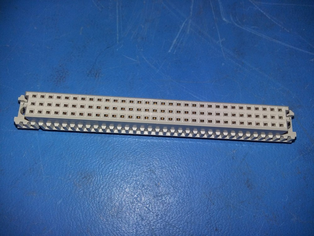 A29016-ND, Conn DIN Recept 96 pin Vert PCB