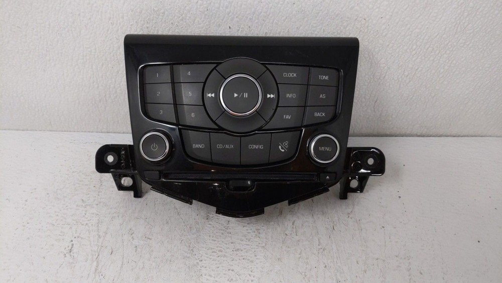 2011 Chevrolet Cruze Radio Control Panel D0LGM